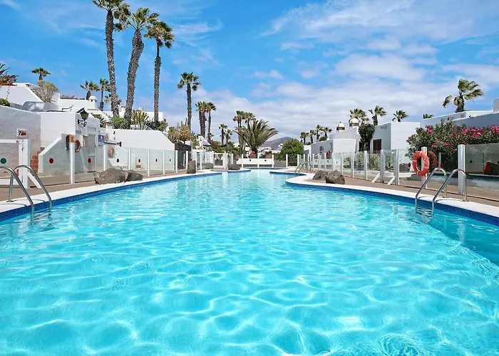 Διαμέρισμα Puerto Chico A *